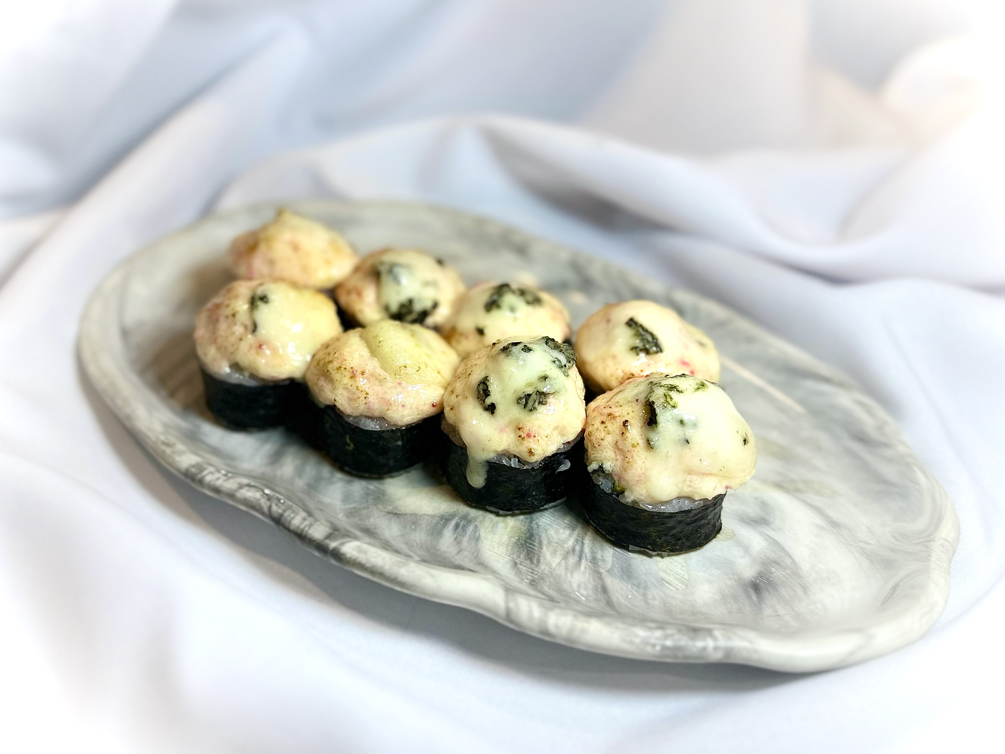 <h2>ЗАПЕЧЕННЫЕ РОЛЛЫ</h2>